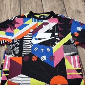 Nike Multicolor Graphic Short Sleeve Tee